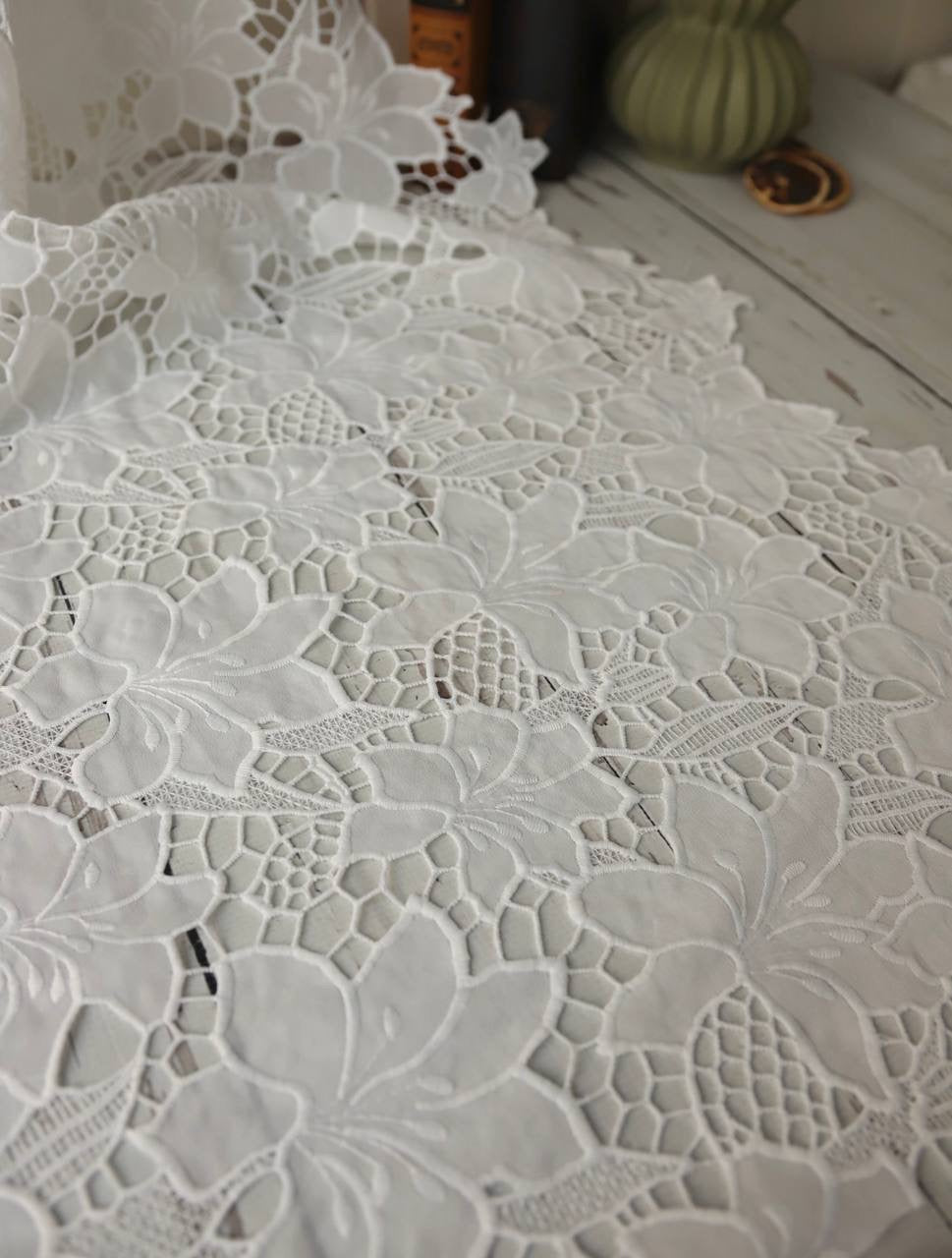 Lilyum Güpür Dantel