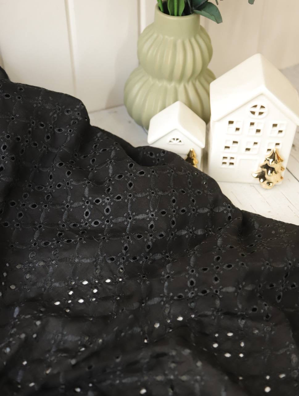 Nakışlı Şifon 1.70m x 1.35m