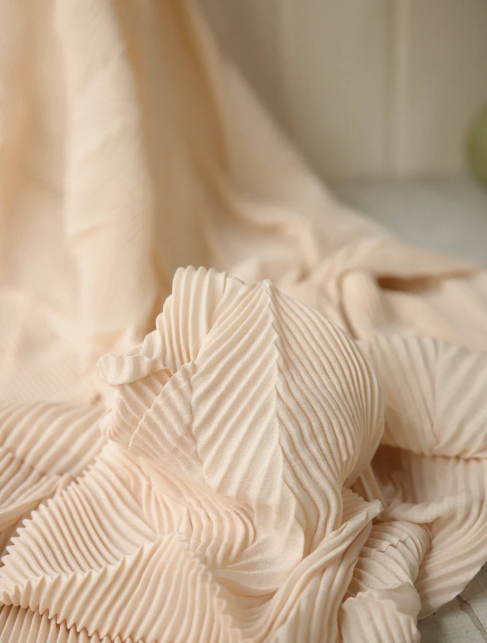 Piliseli Şifon 3.65m x 1.40m