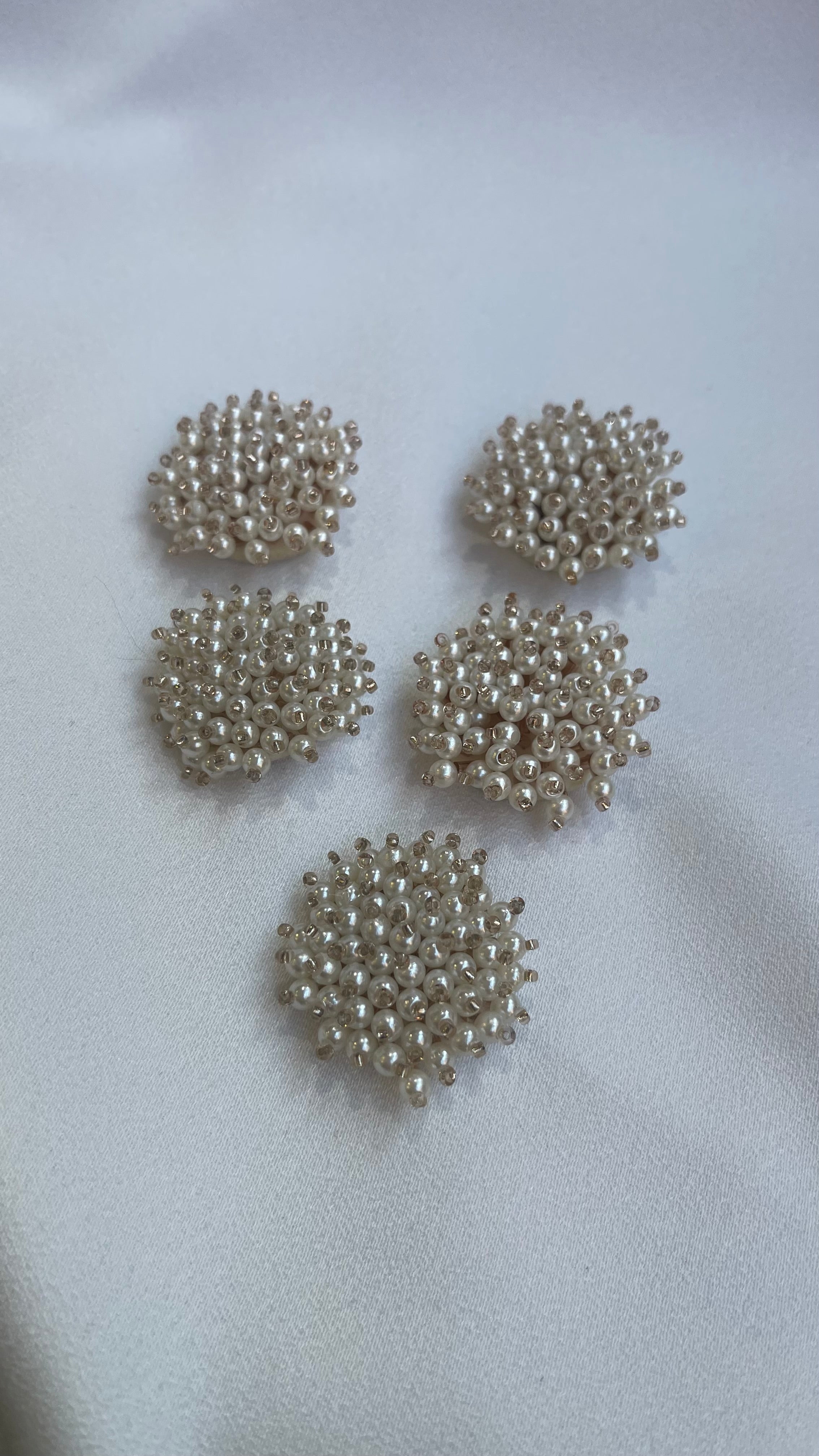 El yapımı boncuk düğmeler