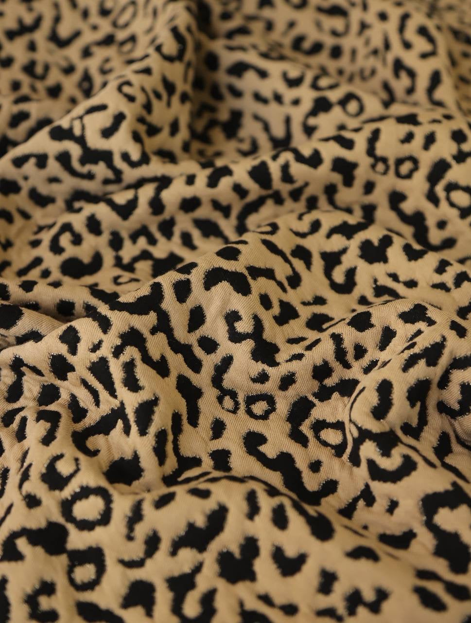 Kumaş kapitone gold sim geçişli