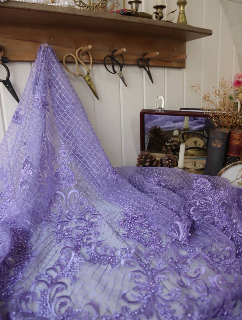 Dantel Leylak Renkte