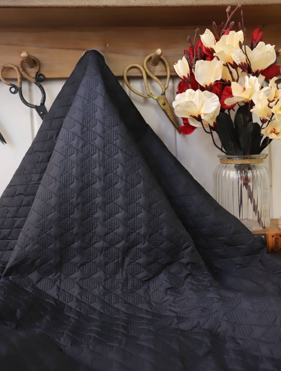 İçi kürklü kapitone 2.80m x 1.40m