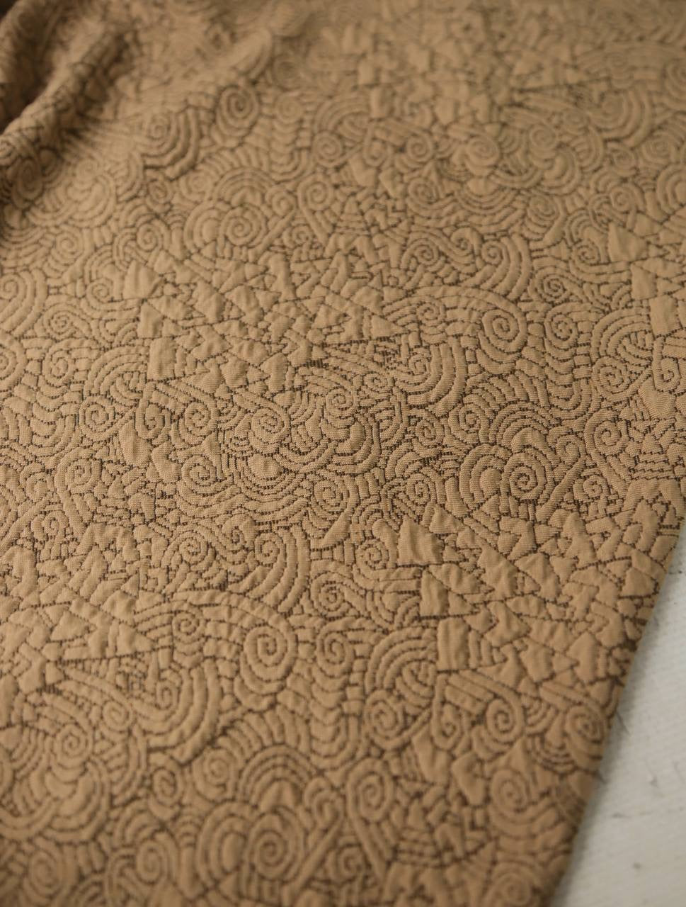 Aker Triko kapitone 2.10m x 1.65m