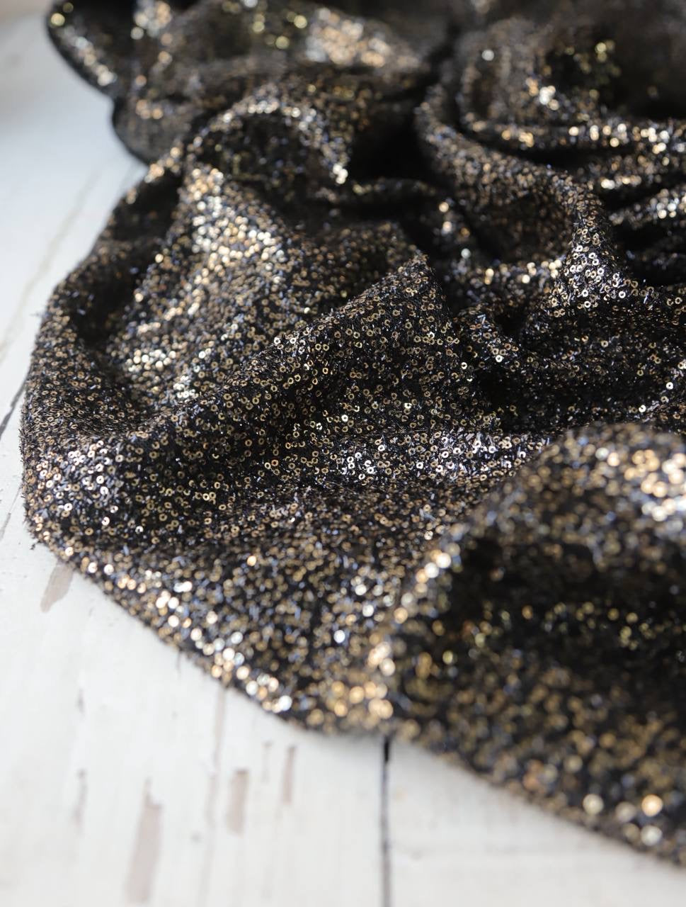 Sakallı Pullu Kumaş