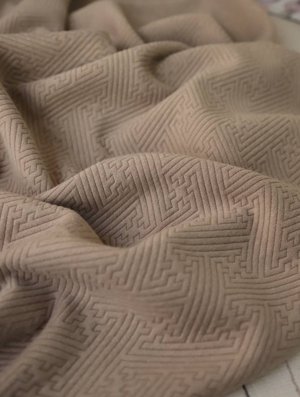 Kumaş kapitone1.80m x 1.60m 360₺