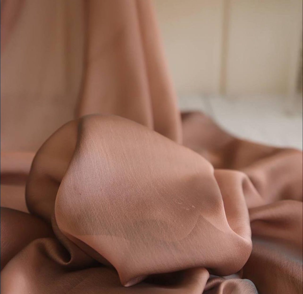 JANJAN şifon 1.70m x 1.45m
1m x 1.45m