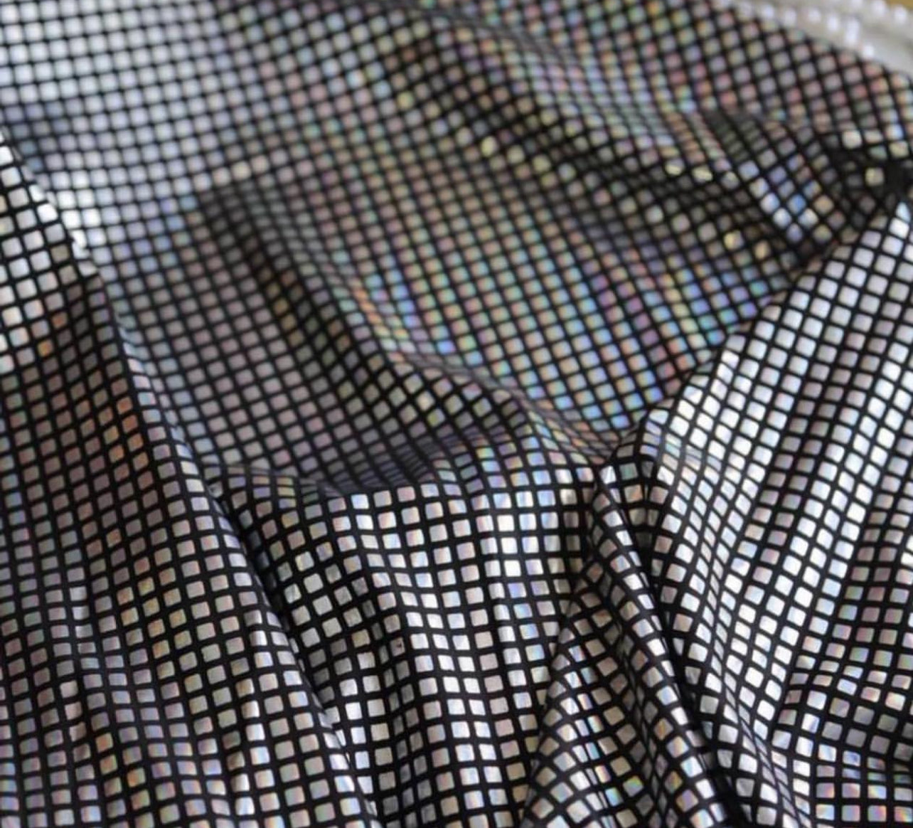 Parlak ışıltılı kumaş 3.75m x 1.50m