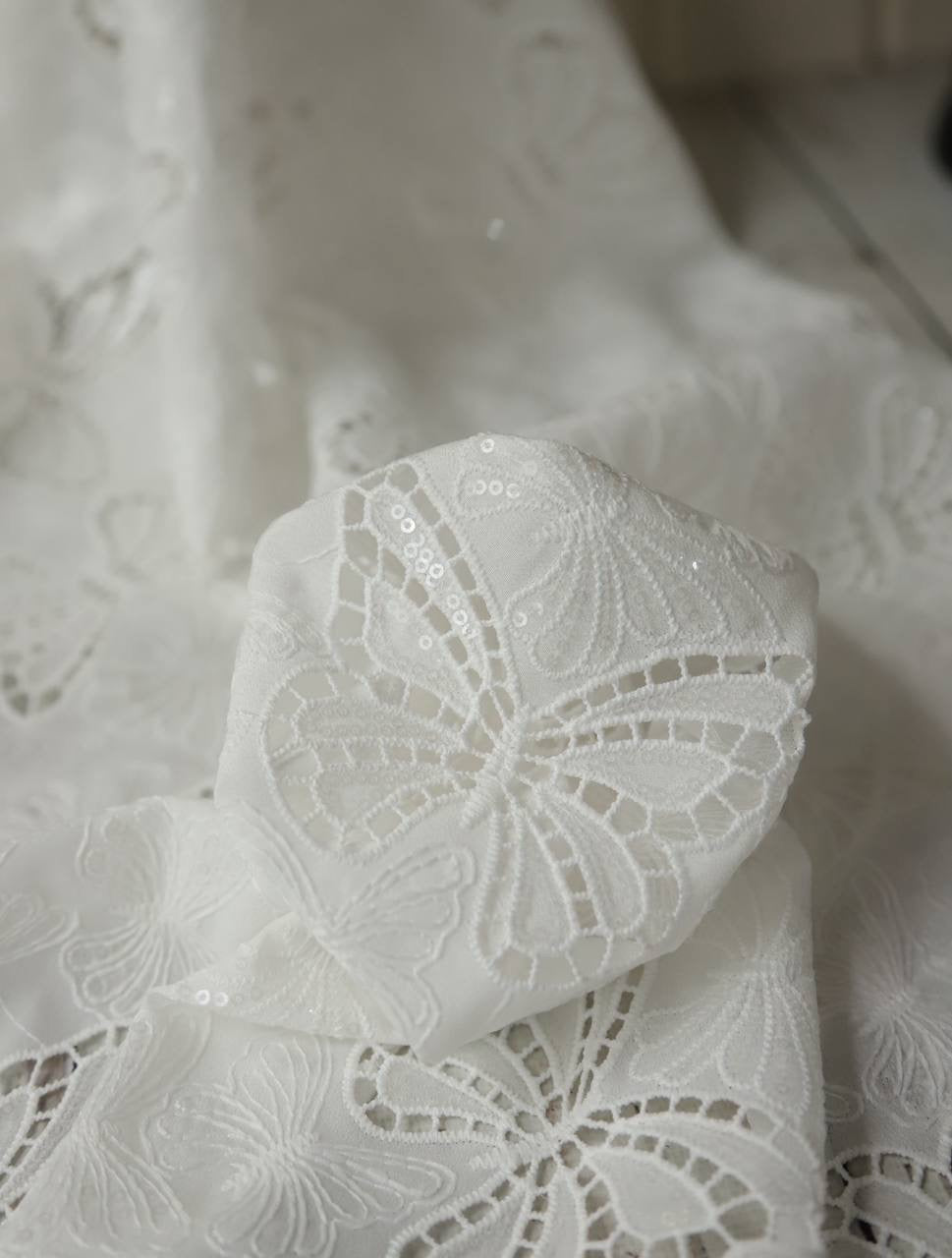 Kelebek fisto minik pullu