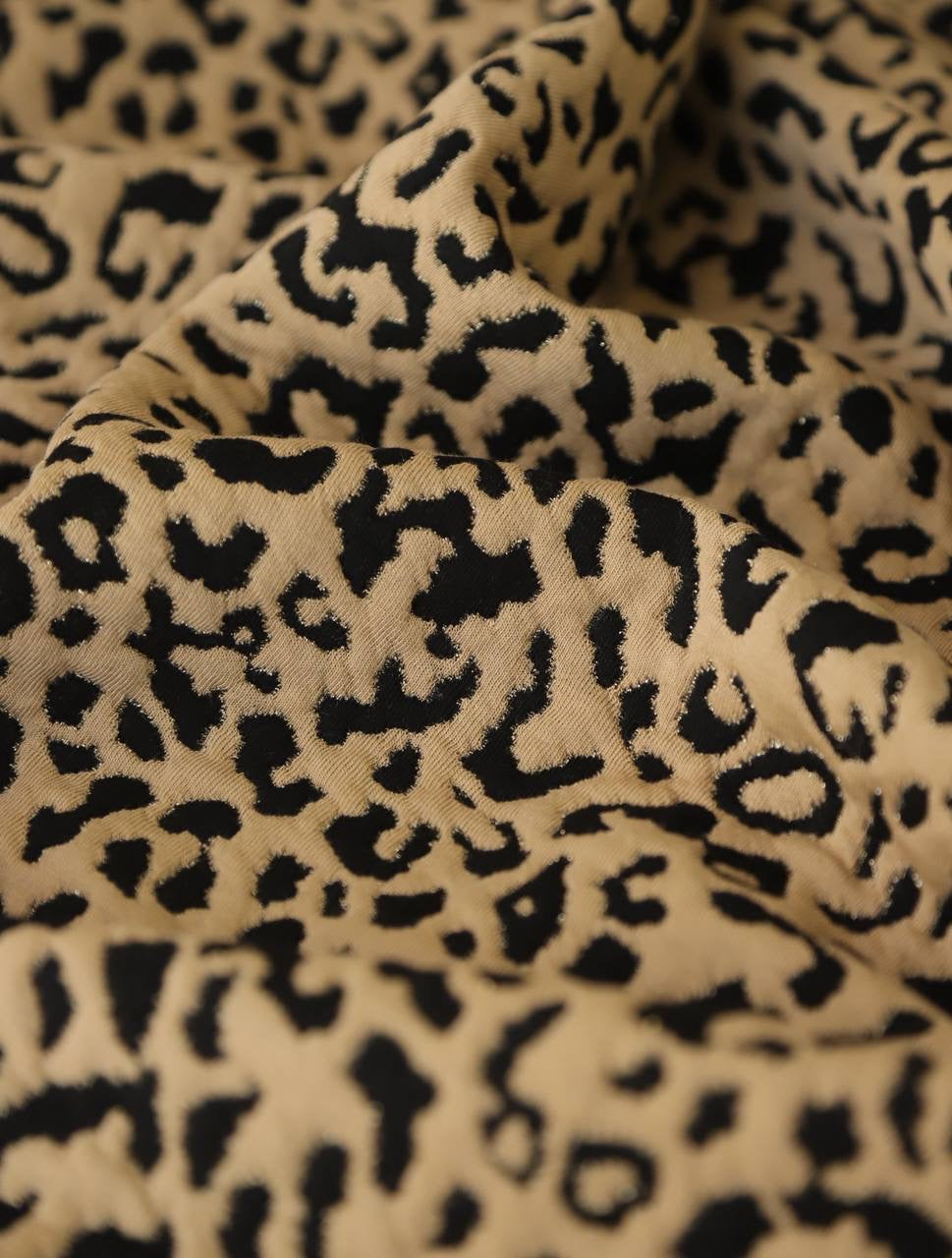 Kumaş kapitone gold sim geçişli