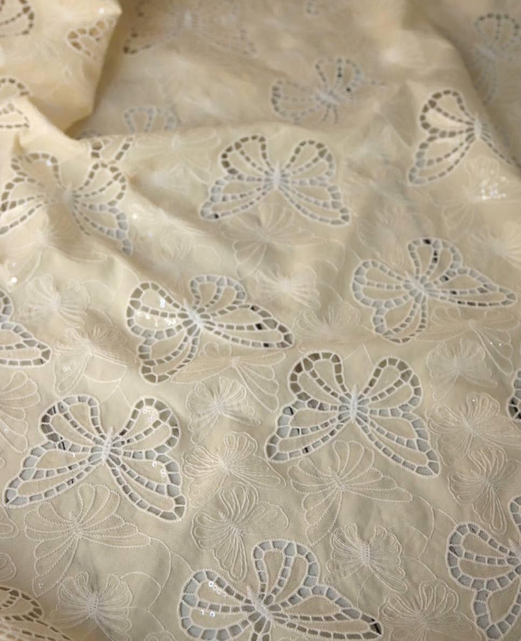 Kelebek fisto minik pullu