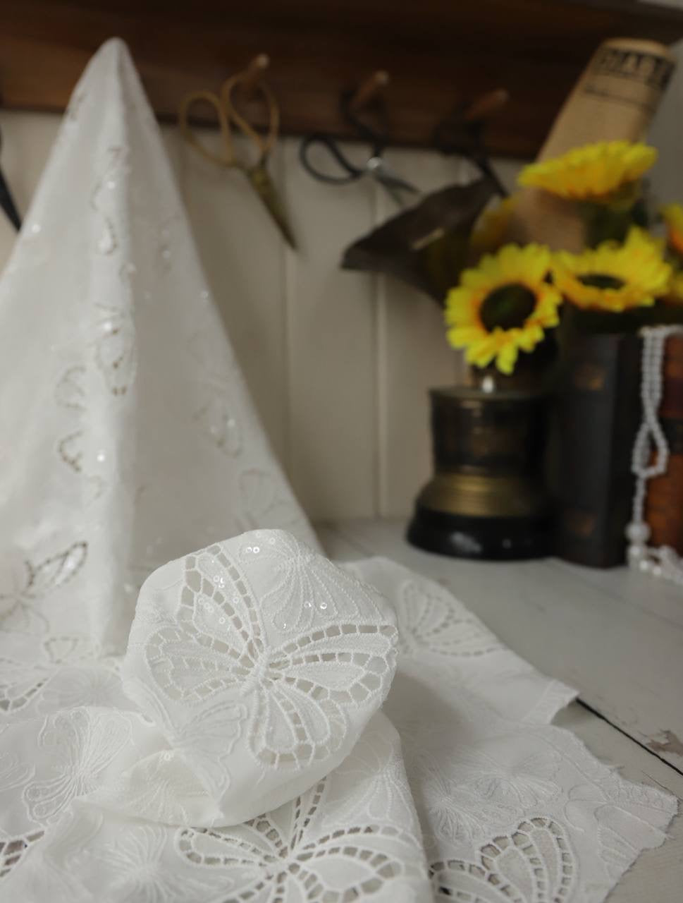 Kelebek fisto minik pullu