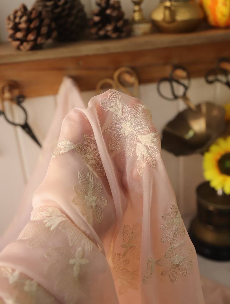 İpek Şifon 1.40m x 1.40m