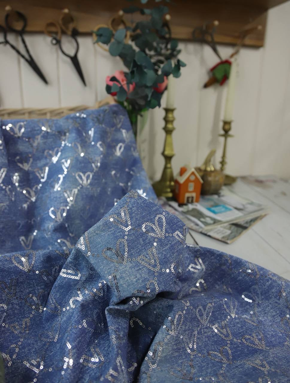 Kot üzeri kalpli payet