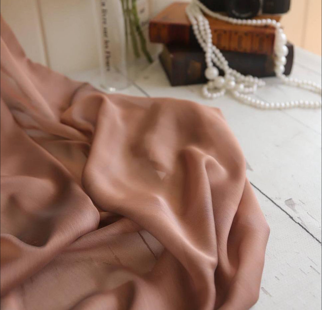 JANJAN şifon 1.70m x 1.45m
1m x 1.45m