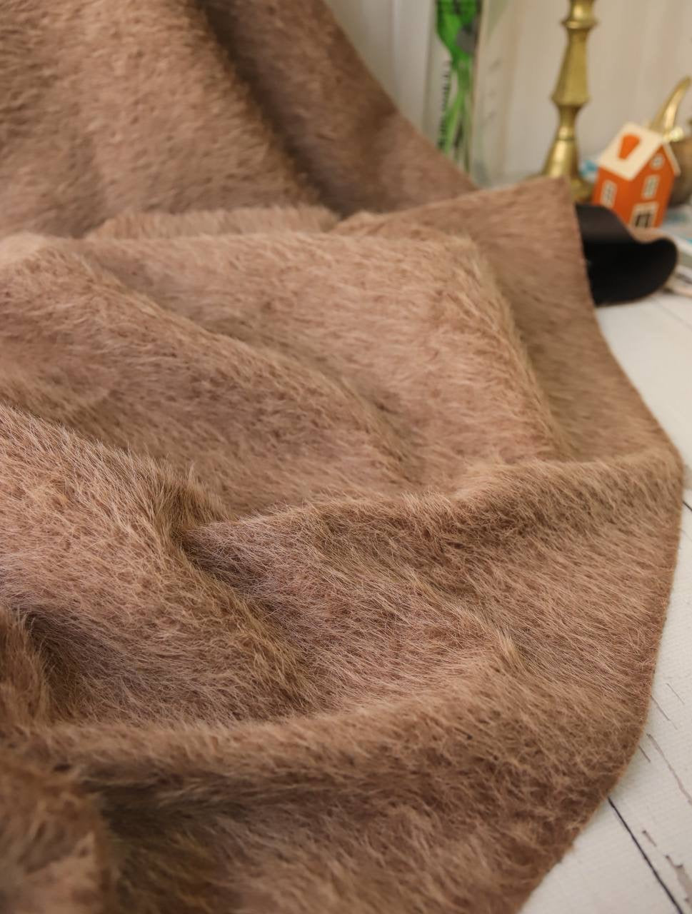 Orijinal tay tüyü.  1.50m x 1.50m  675₺