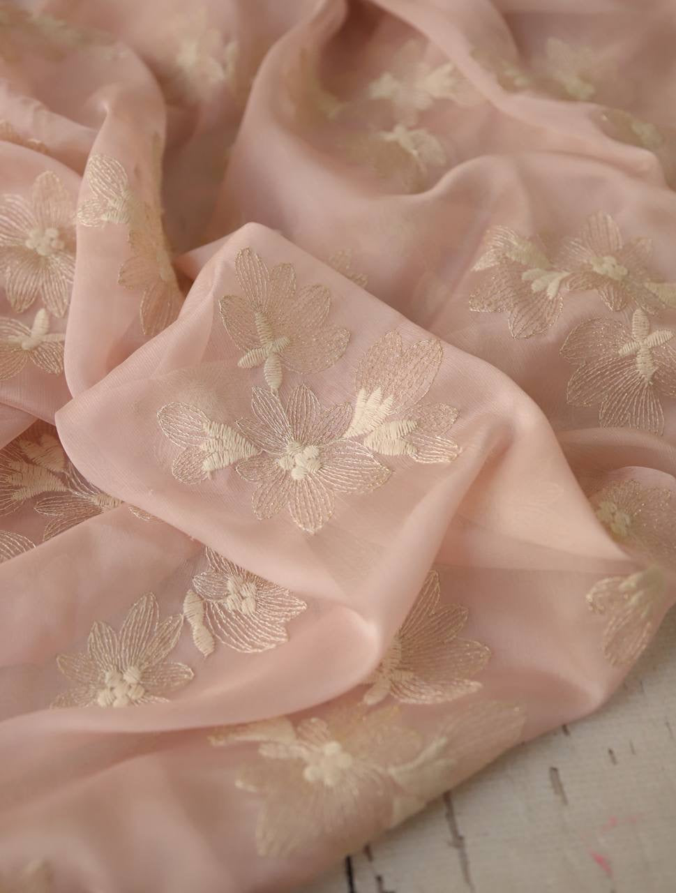 İpek Şifon 1.40m x 1.40m