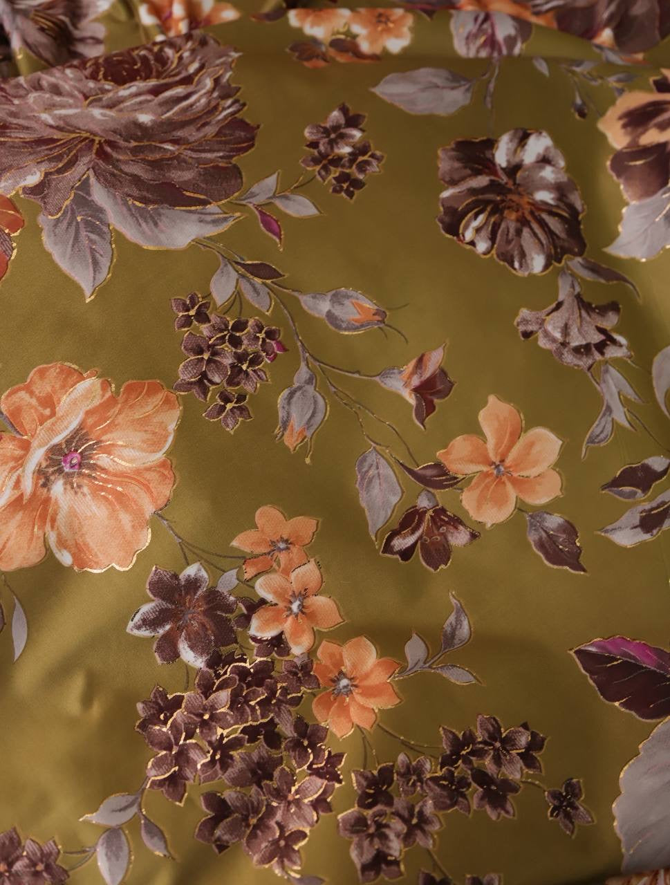 Varaklı dokuma kumaş