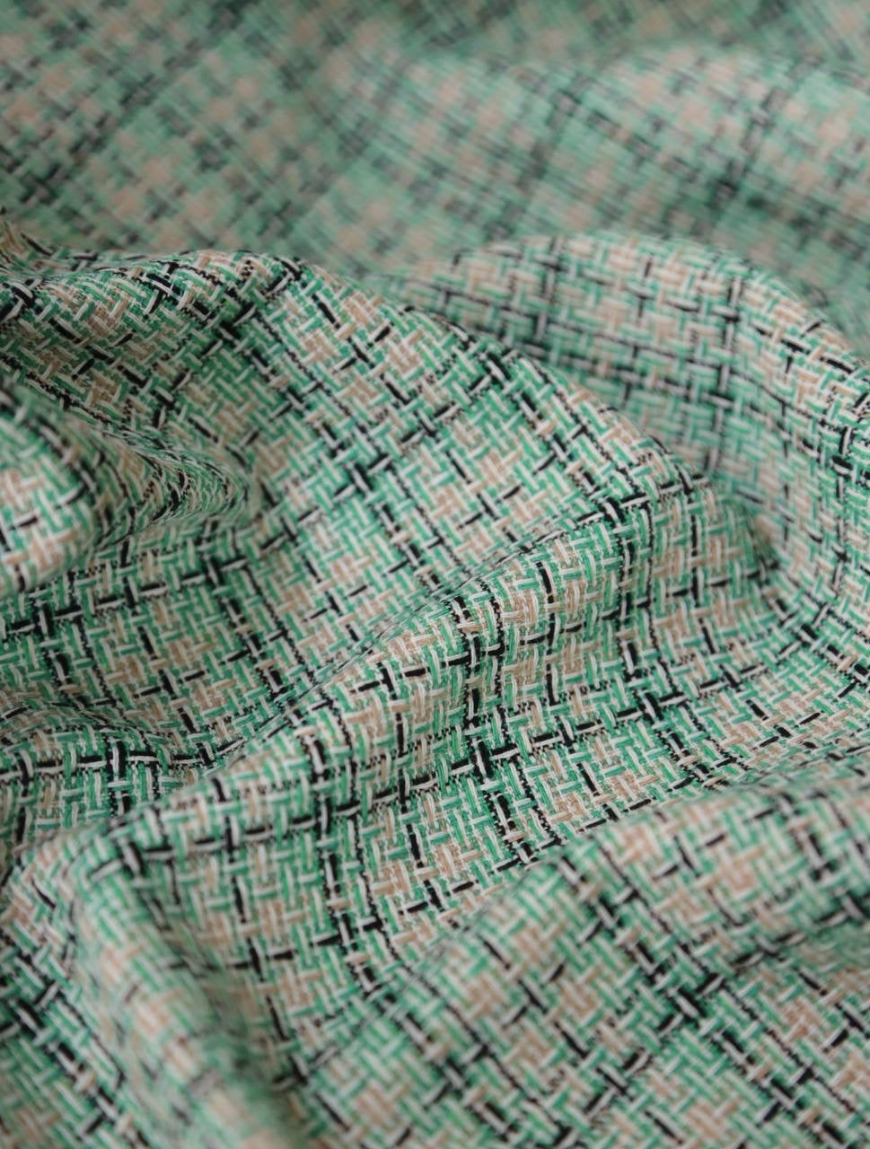 Chanel 2.15m x 1.45m