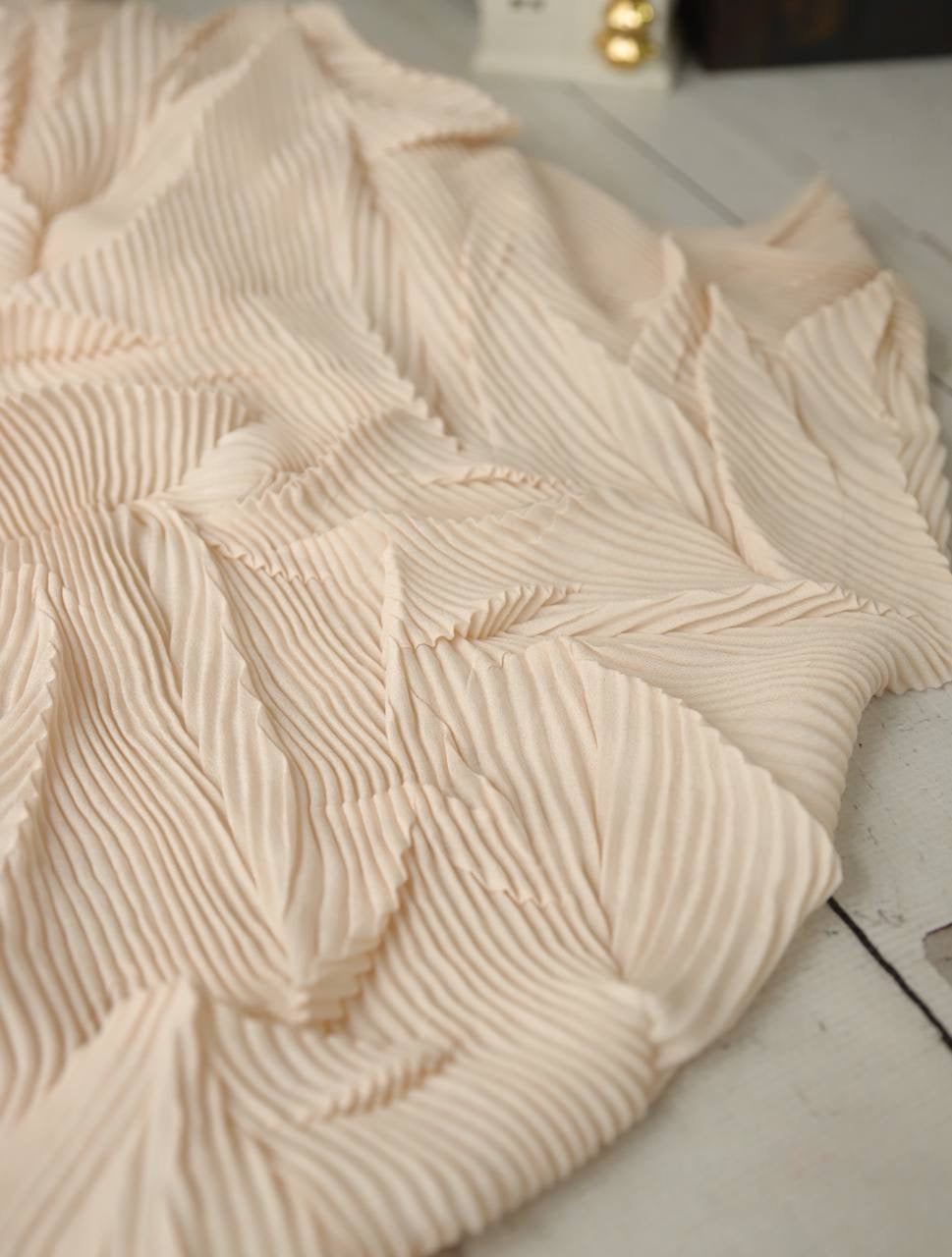 Piliseli Şifon 3.65m x 1.40m