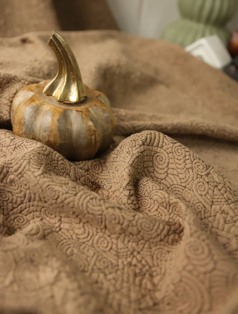 Aker Triko kapitone 2.10m x 1.65m