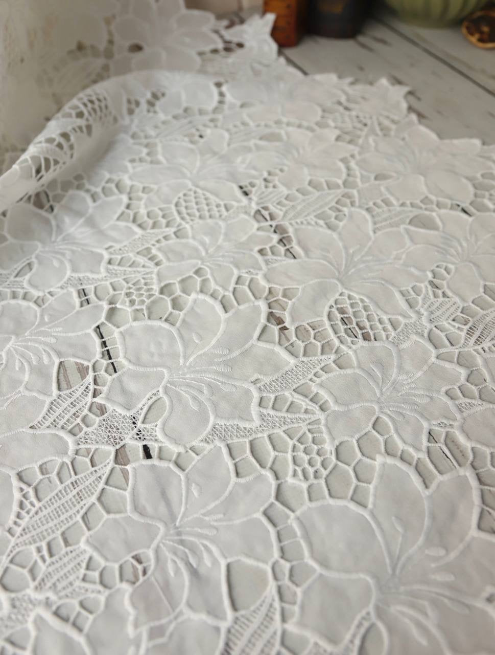 Lilyum Güpür Dantel