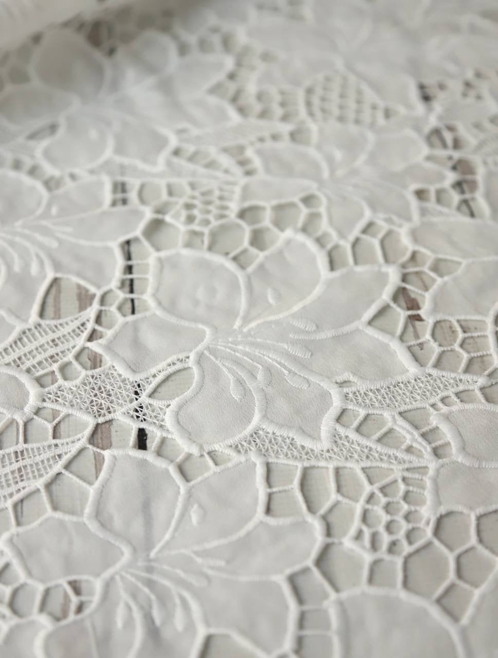 Lilyum Güpür Dantel