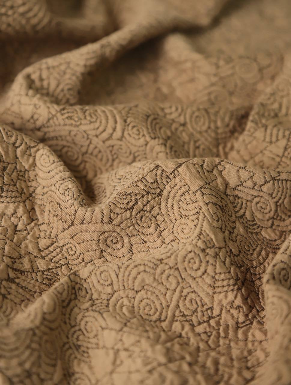 Aker Triko kapitone 2.10m x 1.65m