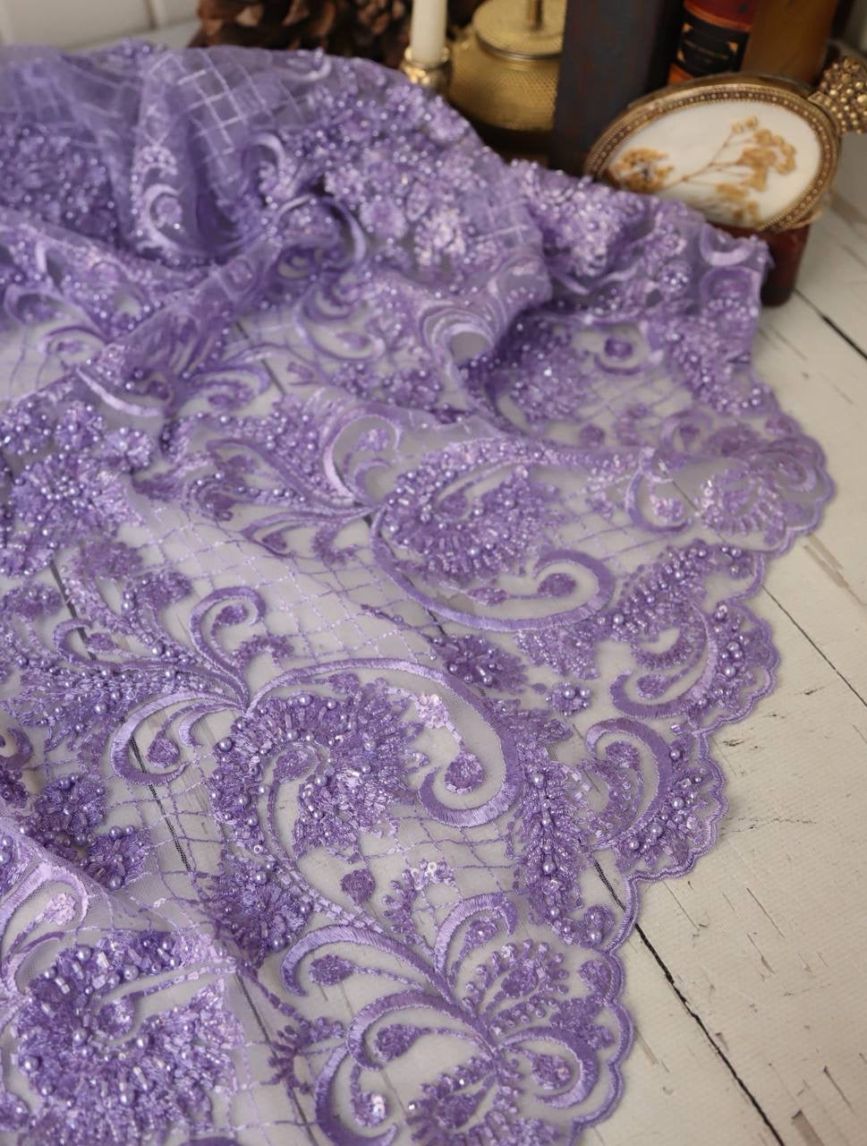 Dantel Leylak Renkte