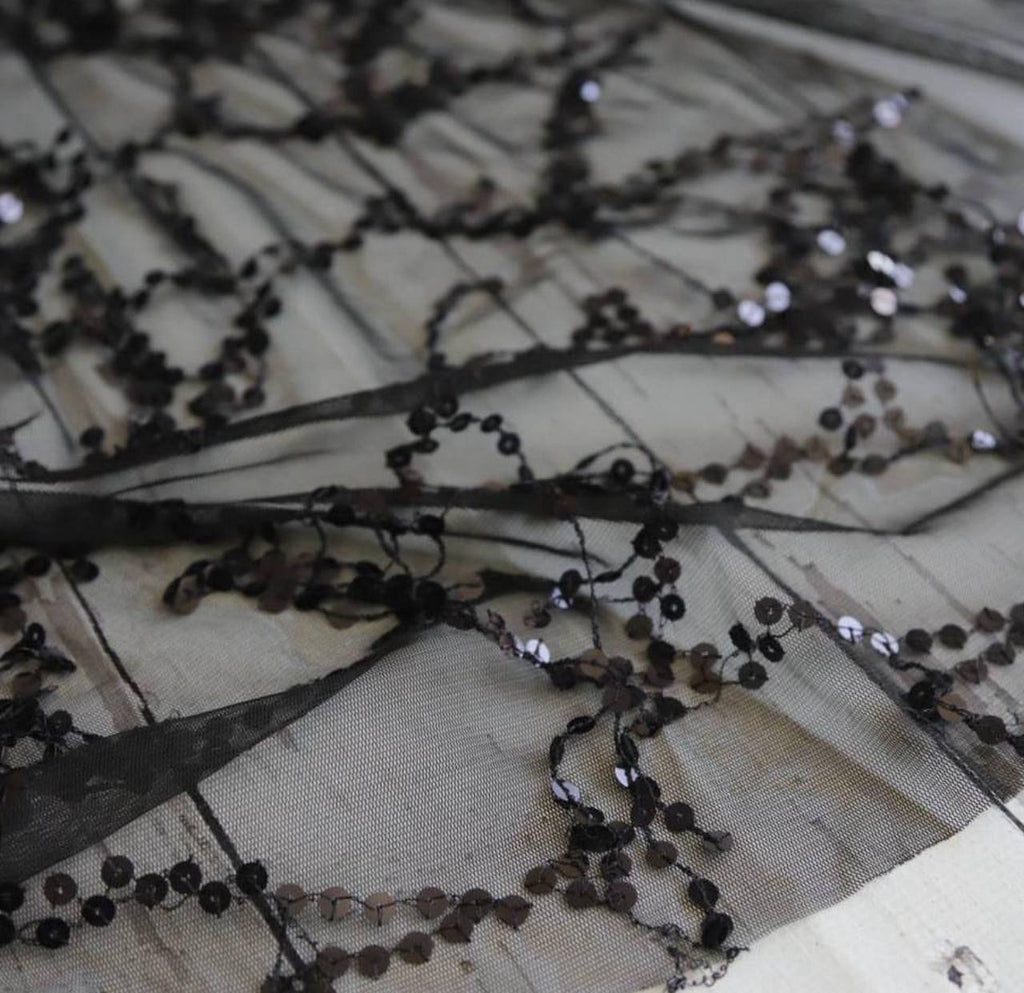 Saçaklı Pullu Kumaş