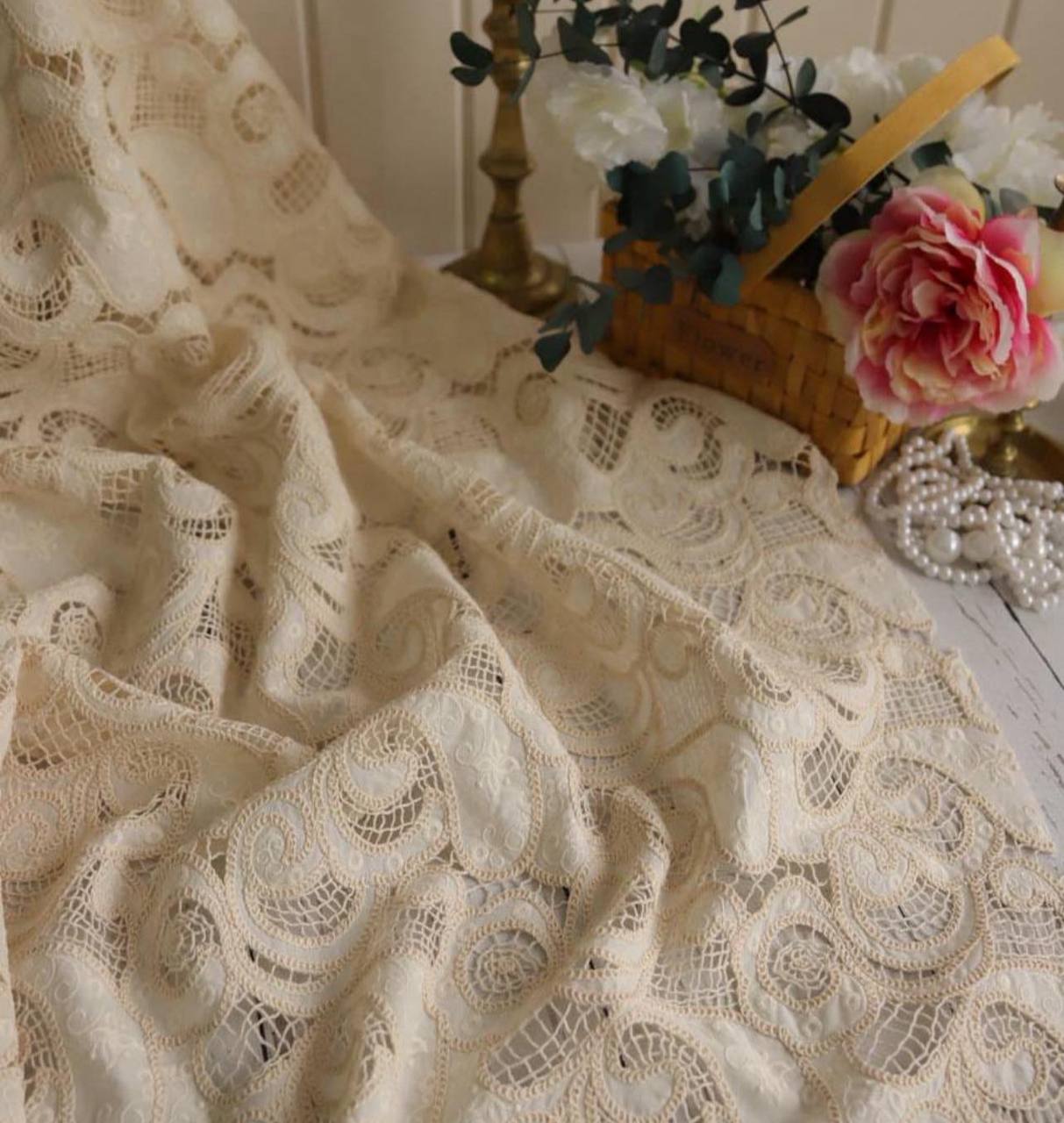 Şal Desenli İthal Fisto Dantel