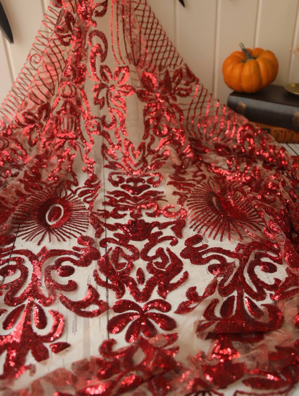 Pul İşlemeli Dantel