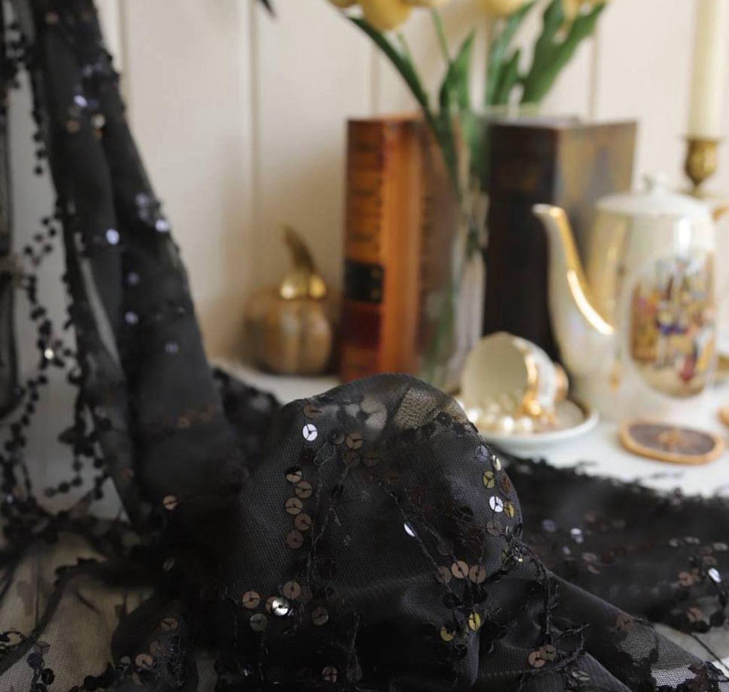 Saçaklı Pullu Kumaş