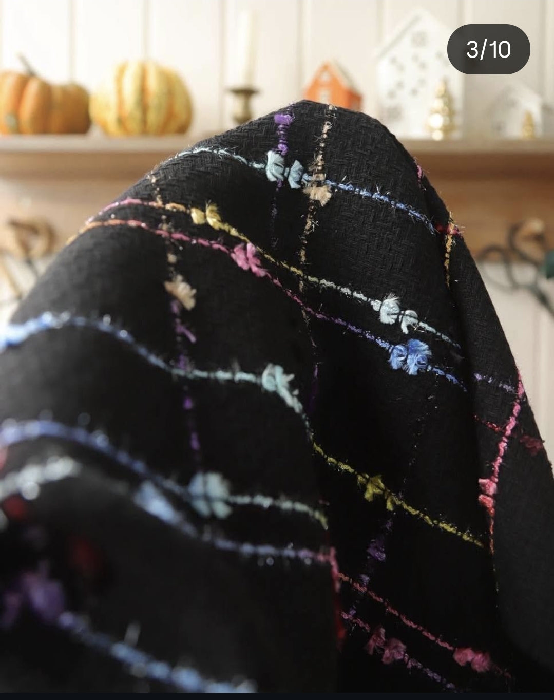 Şanel Kumaş Siyah Zemin